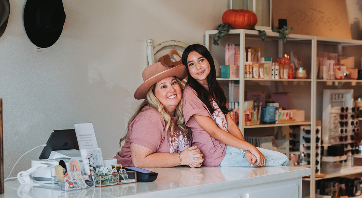 downtown-kingsburg-shopping-and-boutiques